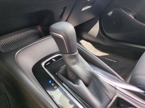 Used 2021 Toyota Corolla SE w/ Carpet Mat Package (TMS) FWD image 12