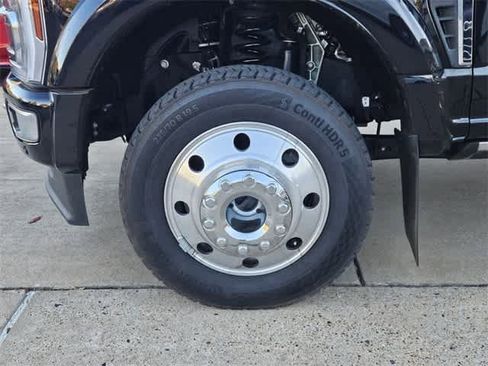 Used 2024 Ford F450 Limited w/ FX4 Off-Road Package image 13