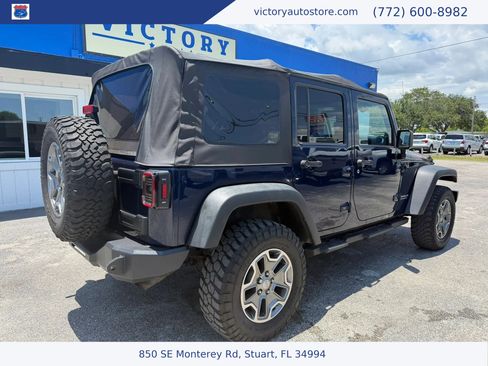 Used 2013 Jeep Wrangler Unlimited Rubicon w/ Connectivity Group AWD/4WD image 3