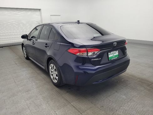 Used 2022 Toyota Corolla LE FWD image 5
