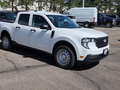 New 2025 Ford Maverick XL w/ Equipment Group 101A image 13