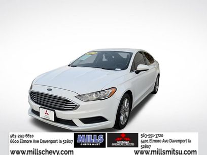 Used 2017 Ford Fusion SE w/ Fusion SE Technology Package