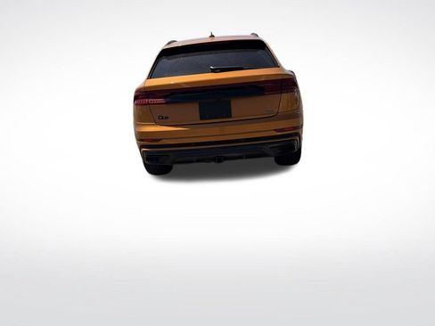 Used 2022 Audi Q8 Prestige w/ Prestige Package AWD/4WD image 4