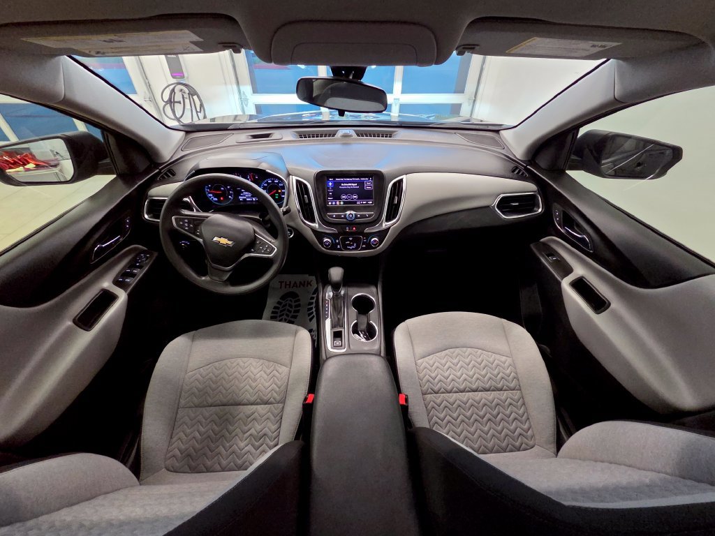 Used 2023 Chevrolet Equinox LS FWD image 20
