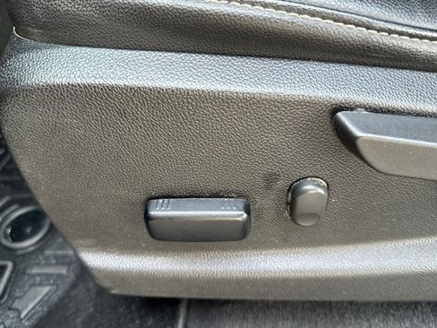 Certified 2022 GMC Canyon Elevation w/ Elevation Premium Package image 12