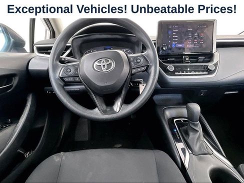 Used 2023 Toyota Corolla LE FWD image 6
