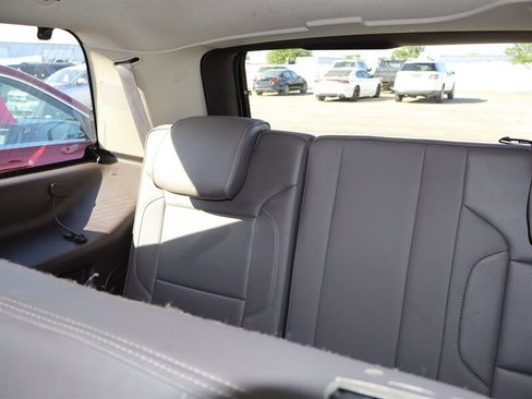 Used 2015 GMC Yukon Denali AWD/4WD image 21