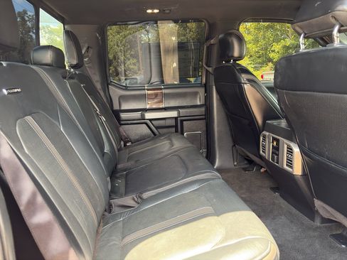 Used 2017 Ford F250 Platinum w/ Platinum Ultimate Package AWD/4WD image 13