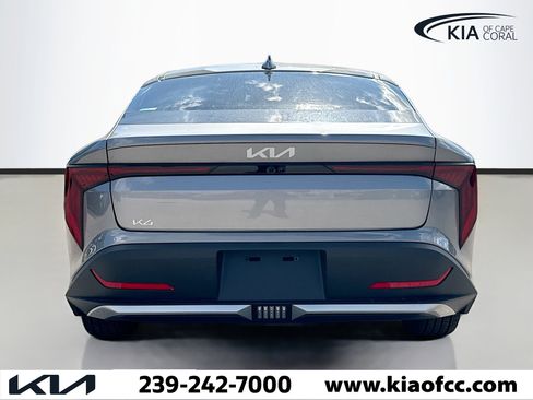 New 2026 Kia K4 EX image 4