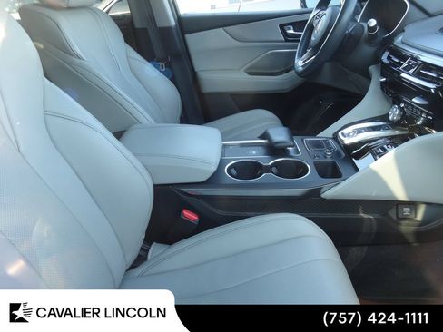 Used 2024 Acura MDX FWD w/ Technology Package image 8
