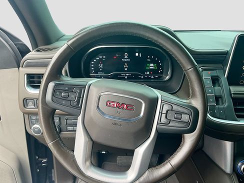Used 2022 GMC Yukon SLT w/ SLT Premium Package AWD/4WD image 18