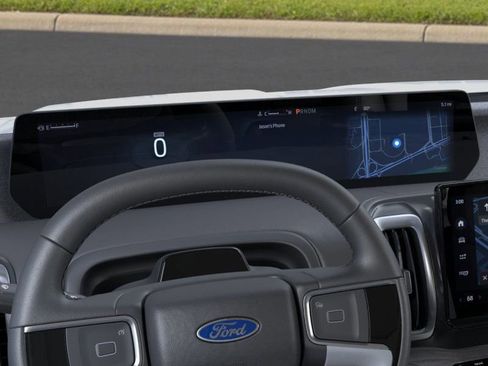 New 2025 Ford Expedition Platinum image 13