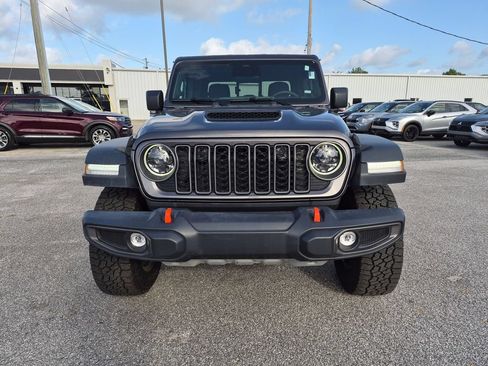 Used 2026 Jeep Gladiator Mojave AWD/4WD image 2