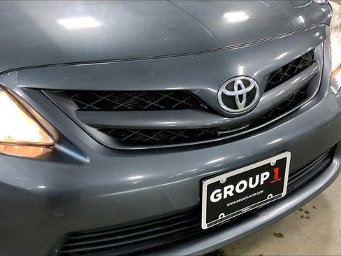 Used 2012 Toyota Corolla LE image 30