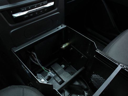 Used 2021 Ford Explorer 4WD Police Interceptor image 31