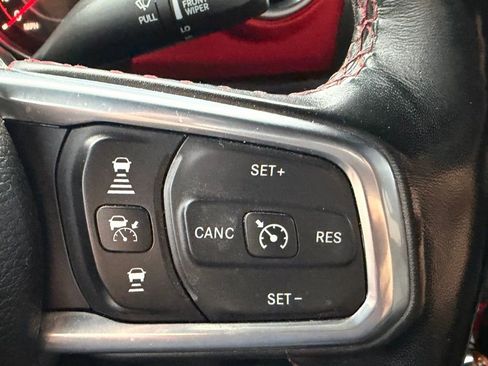 Used 2020 Jeep Gladiator Rubicon w/ Advanced Safety Group image 24