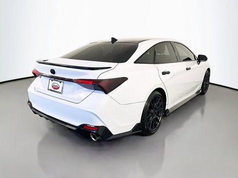 Used 2021 Toyota Avalon TRD image 5