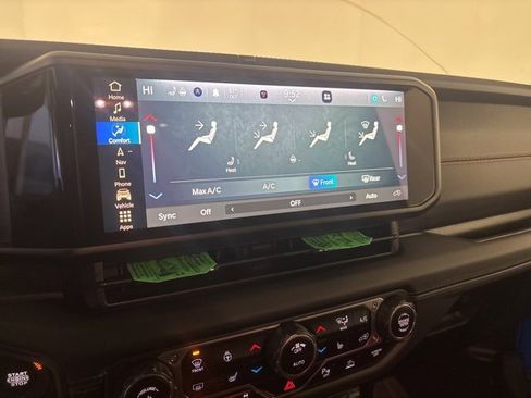 Certified 2024 Jeep Wrangler Unlimited Rubicon 392 image 18