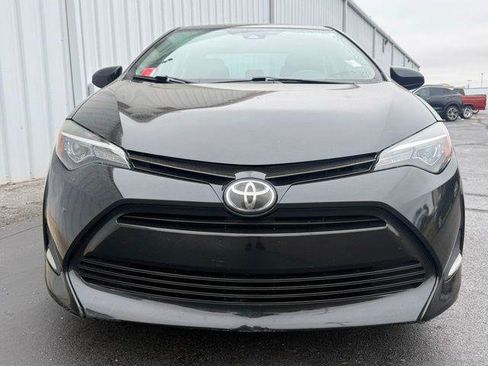 Used 2018 Toyota Corolla LE FWD image 14