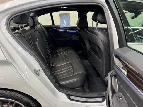 Used 2019 BMW 530e RWD image 26