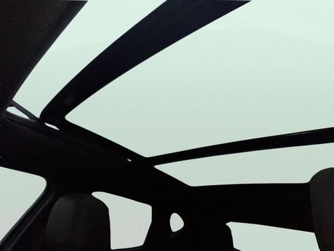 Used 2022 Chevrolet Blazer RS w/ Enhanced Convenience Package image 19