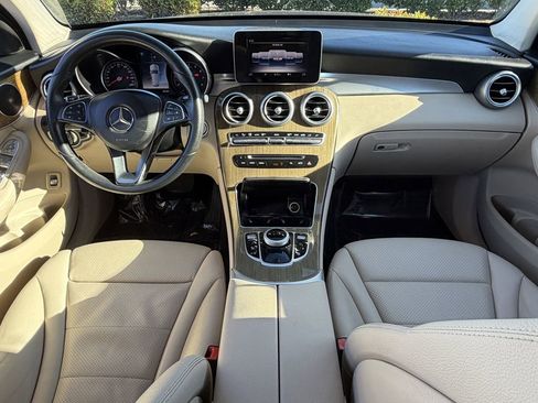 Certified 2018 Mercedes-Benz GLC 300 image 30