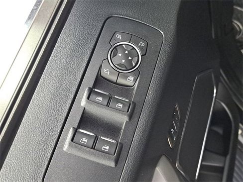 Used 2020 Ford F150 Platinum w/ Equipment Group 701A Luxury image 23