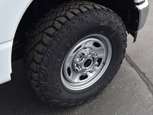 New 2025 Ford F250 XL image 10