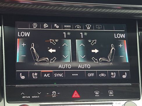 Used 2023 Audi RS Q8 AWD/4WD image 24