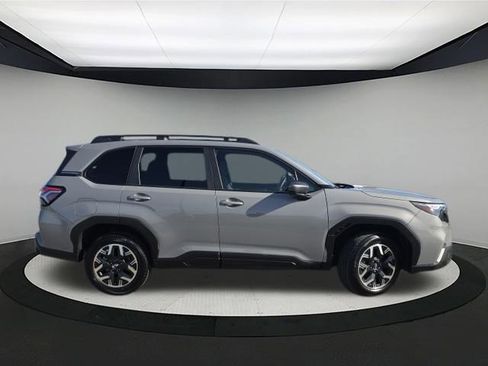 Certified 2025 Subaru Forester Premium w/ Convenience Package #1 image 8