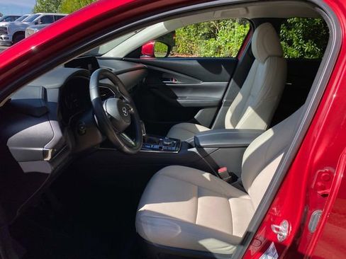 Used 2024 MAZDA CX-30 AWD 2.5 S w/ Preferred Package image 11