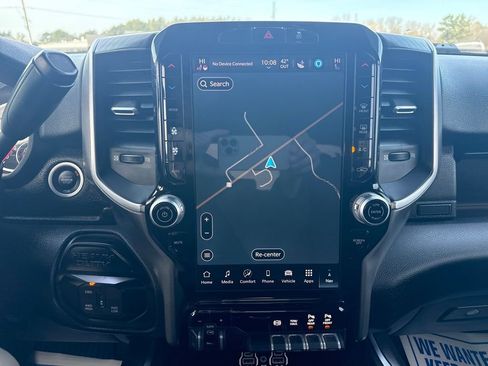 Used 2025 RAM 3500 Lone Star image 17