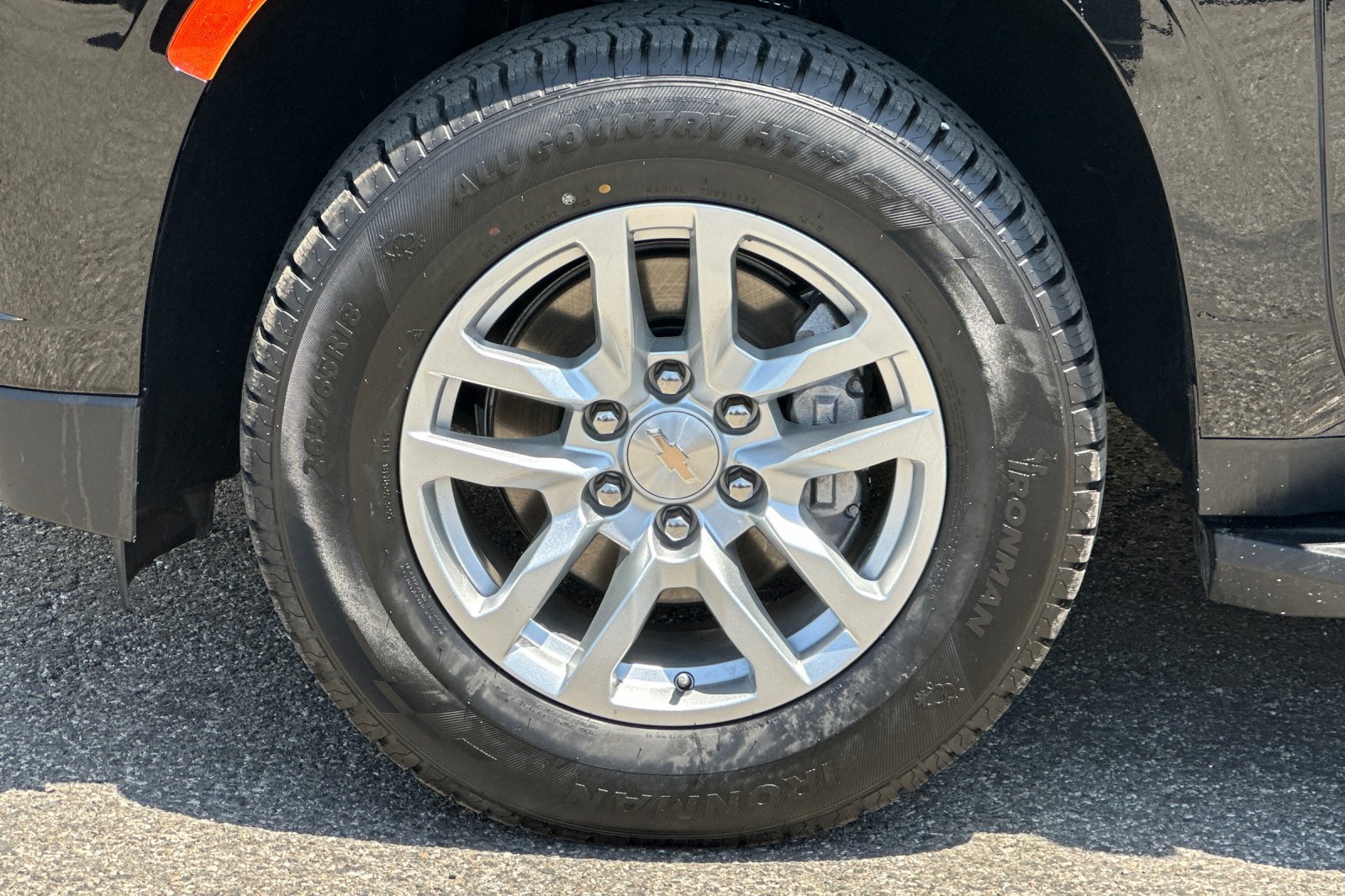 Used 2024 Chevrolet Tahoe LT AWD/4WD image 39