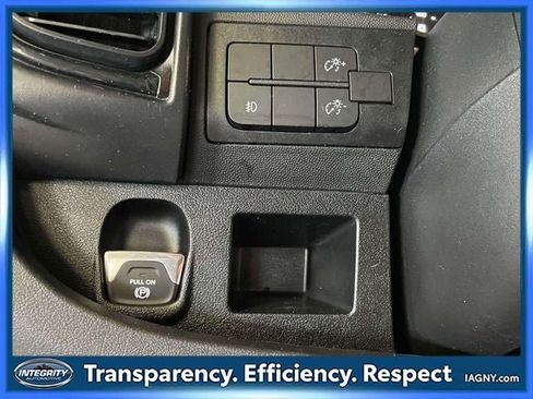 Used 2025 RAM ProMaster 2500 w/ Convenience Group FWD image 23