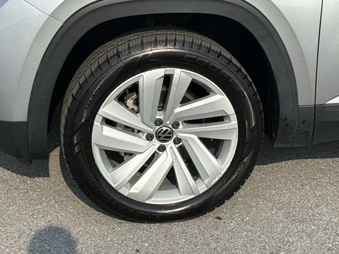 Used 2023 Volkswagen Atlas Cross Sport SE AWD/4WD image 30