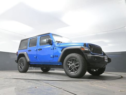 New 2026 Jeep Wrangler Sport S image 38