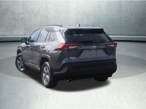 Certified 2024 Toyota RAV4 XLE AWD/4WD image 28
