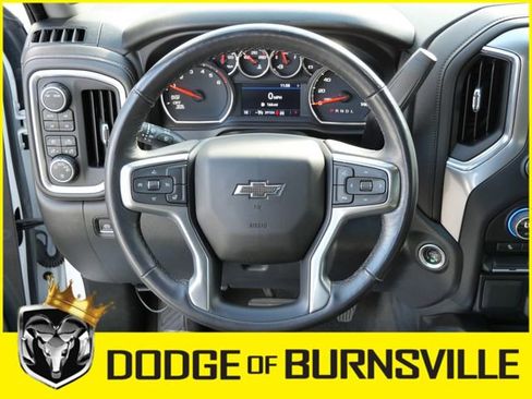 Used 2022 Chevrolet Silverado 1500 LT Trail Boss w/ Bed Protection Package image 16