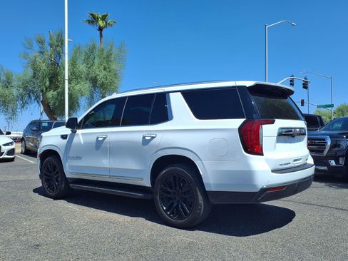 Used 2021 GMC Yukon SLT w/ SLT Premium Package AWD/4WD image 8