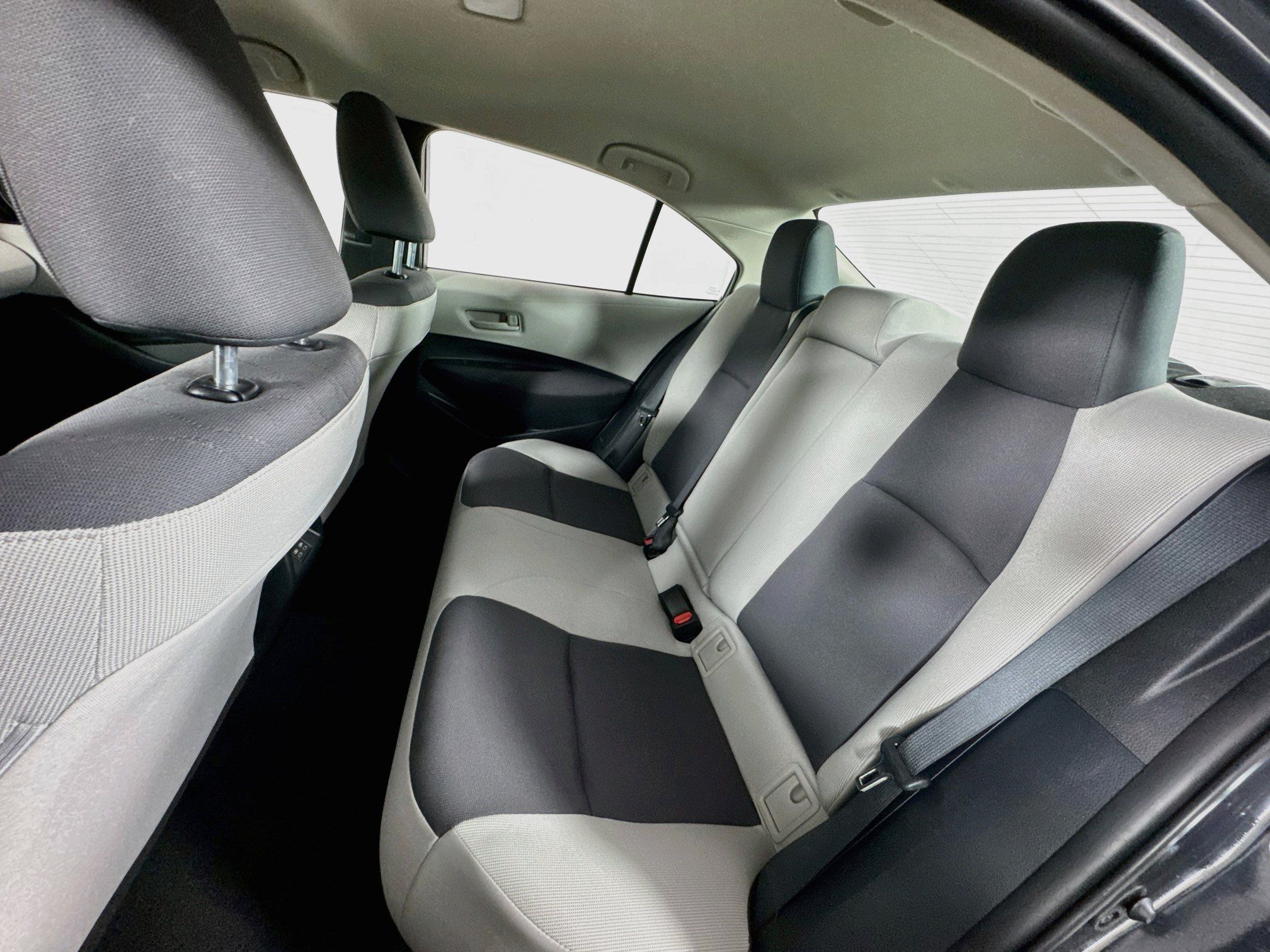 Certified 2024 Toyota Corolla LE FWD image 17