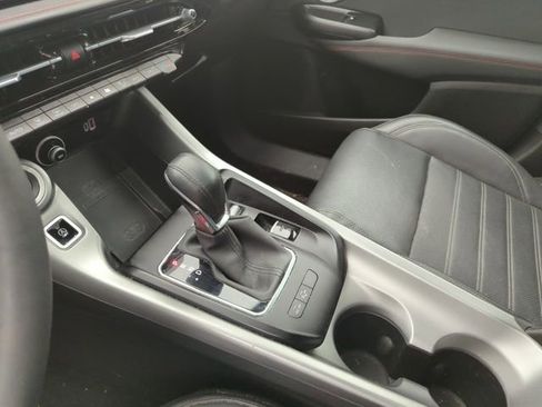 Used 2024 Dodge Hornet GT w/ GT Blacktop Package image 26