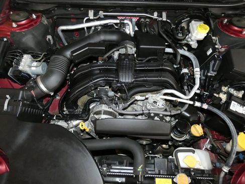 Used 2020 Subaru Outback Premium image 23