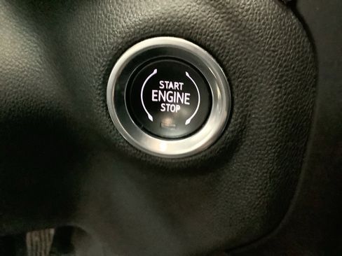 Used 2020 GMC Sierra 1500 SLT w/ SLT Premium Plus Package image 22