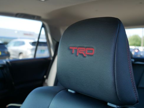 Used 2024 Toyota 4Runner TRD Off-Road Premium w/ Off Road Premium Plus Package AWD/4WD image 35