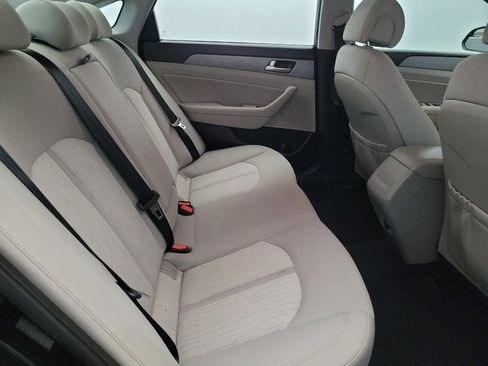 Used 2016 Hyundai Sonata SE image 19