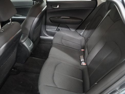 Used 2020 Kia Optima LX FWD image 23