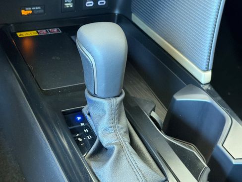 New 2026 Toyota Camry SE FWD image 22