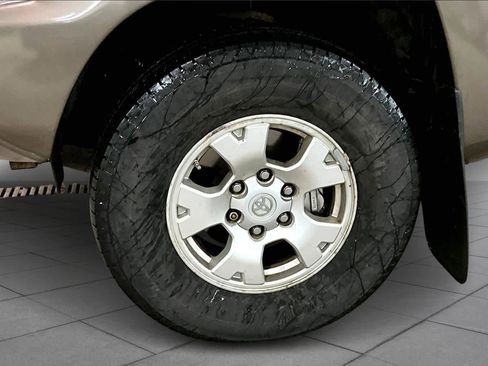 Used 2013 Toyota Tacoma 4x4 Double Cab image 11