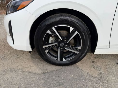 Used 2025 Nissan Sentra SV image 28