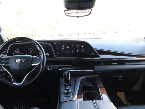 Used 2022 Cadillac Escalade ESV Sport Platinum AWD/4WD image 27